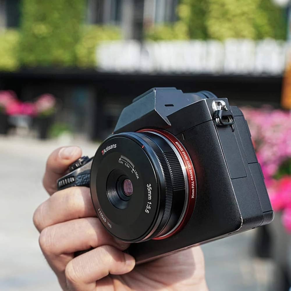 S*a様 7Artisans 35mm F5.6 ライカMマウント　パンケーキ レンズカバー内蔵の薄型パンケーキレンズ「7Artisans 35mm F5.6